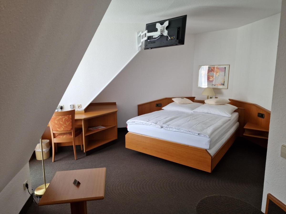 Hotel Gerberhof Backnang Ngoại thất bức ảnh